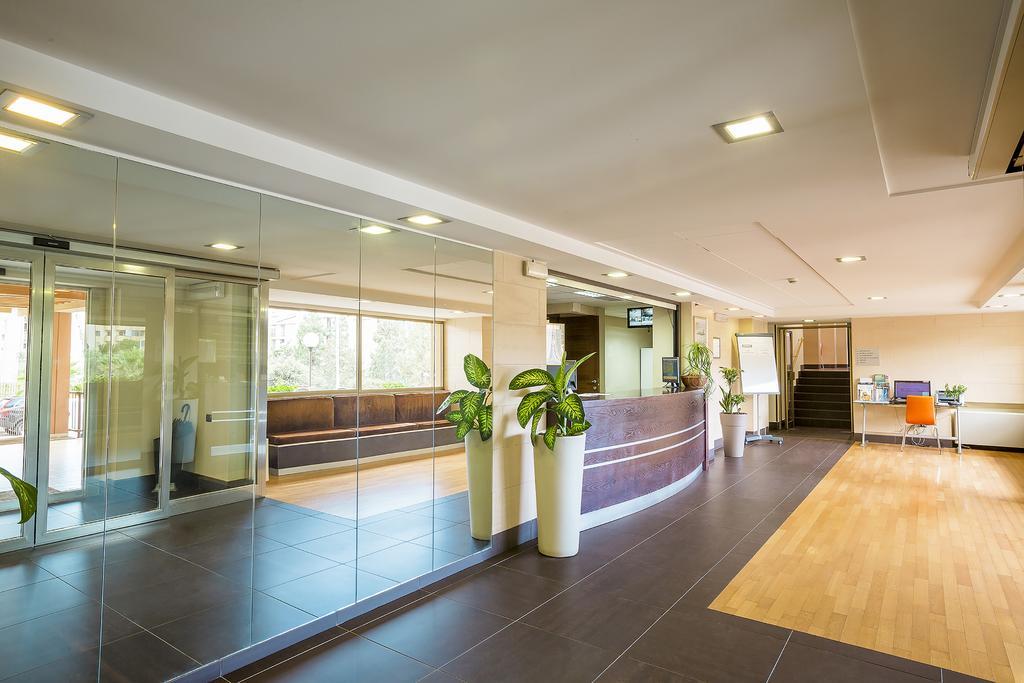 Hotel Residence Ulivi E Palme Кальярі Екстер'єр фото